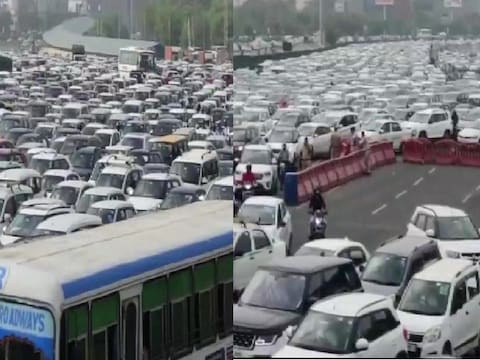 Traffic-Jam-at-Delhi-Borders.jpg