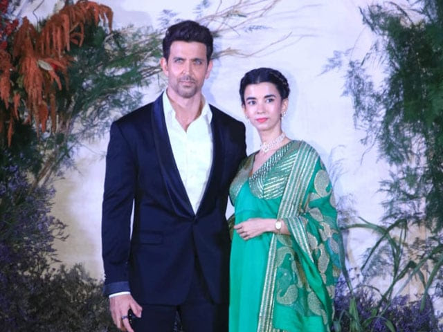 1lnd5blo_hrithik-roshansaba-azad_640x480_05_October_22.jpg