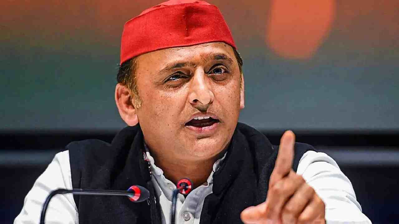 Akhilesh-Yadav-File.jpg