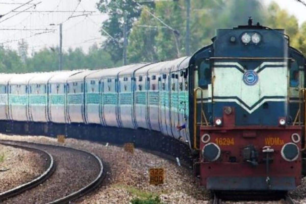 Good-news-for-railway-employees-Indian-Railways-announces-bonus-to-employees.jpg