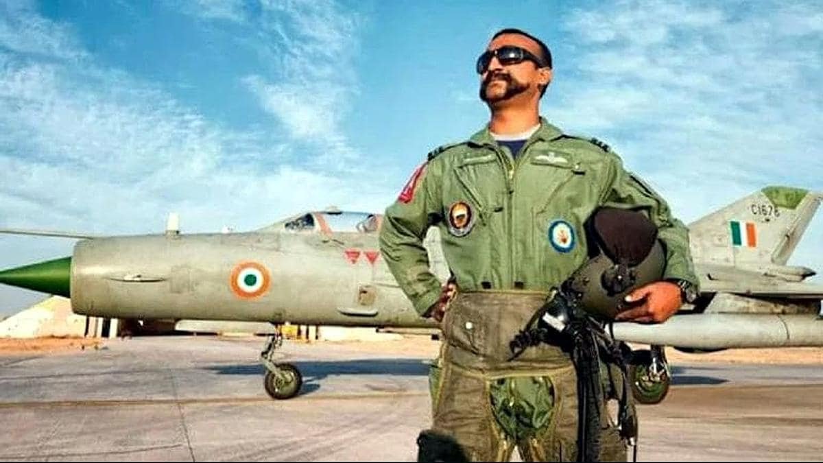 abhinand_varthaman_with_mig-21_bison-sixteen_nine.jpg