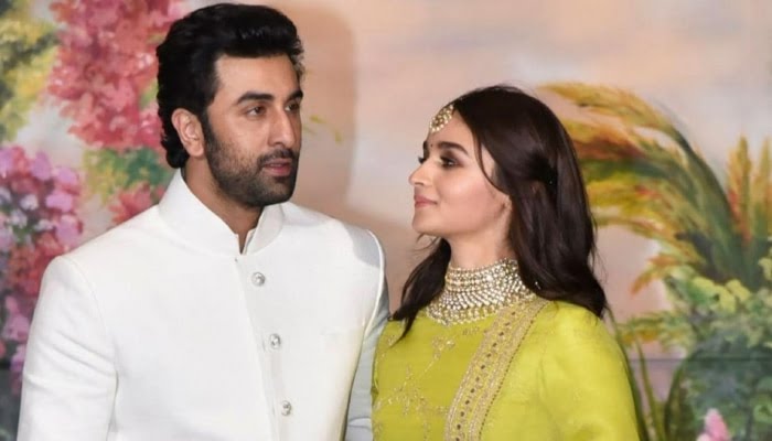 524868-ranbir-alia-vaad.jpeg