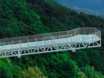 Glass_Bridge_Vagamon_6555f6035b18d.jpg